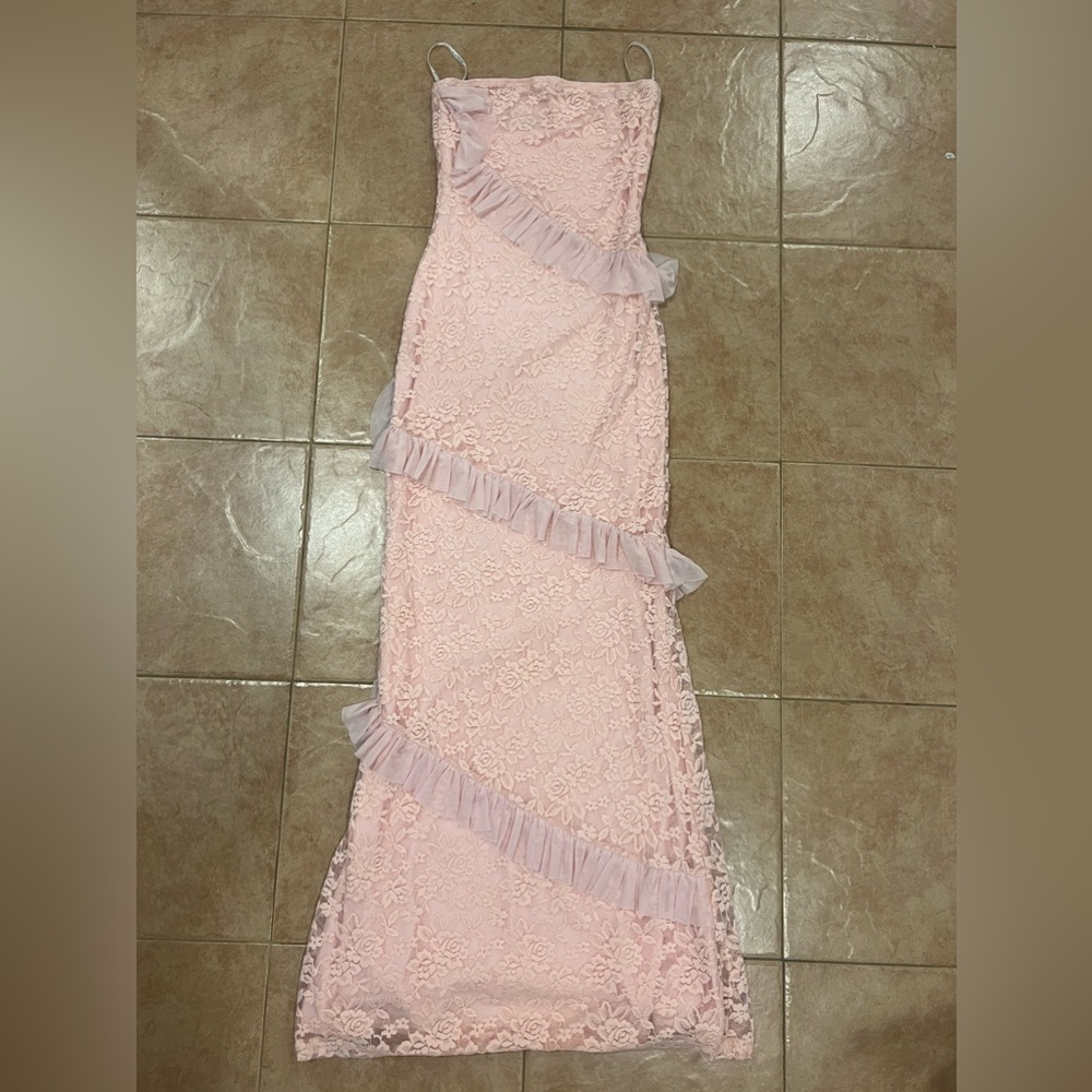 Beautiful light pink lace dress, worn one time for a backyard wedding